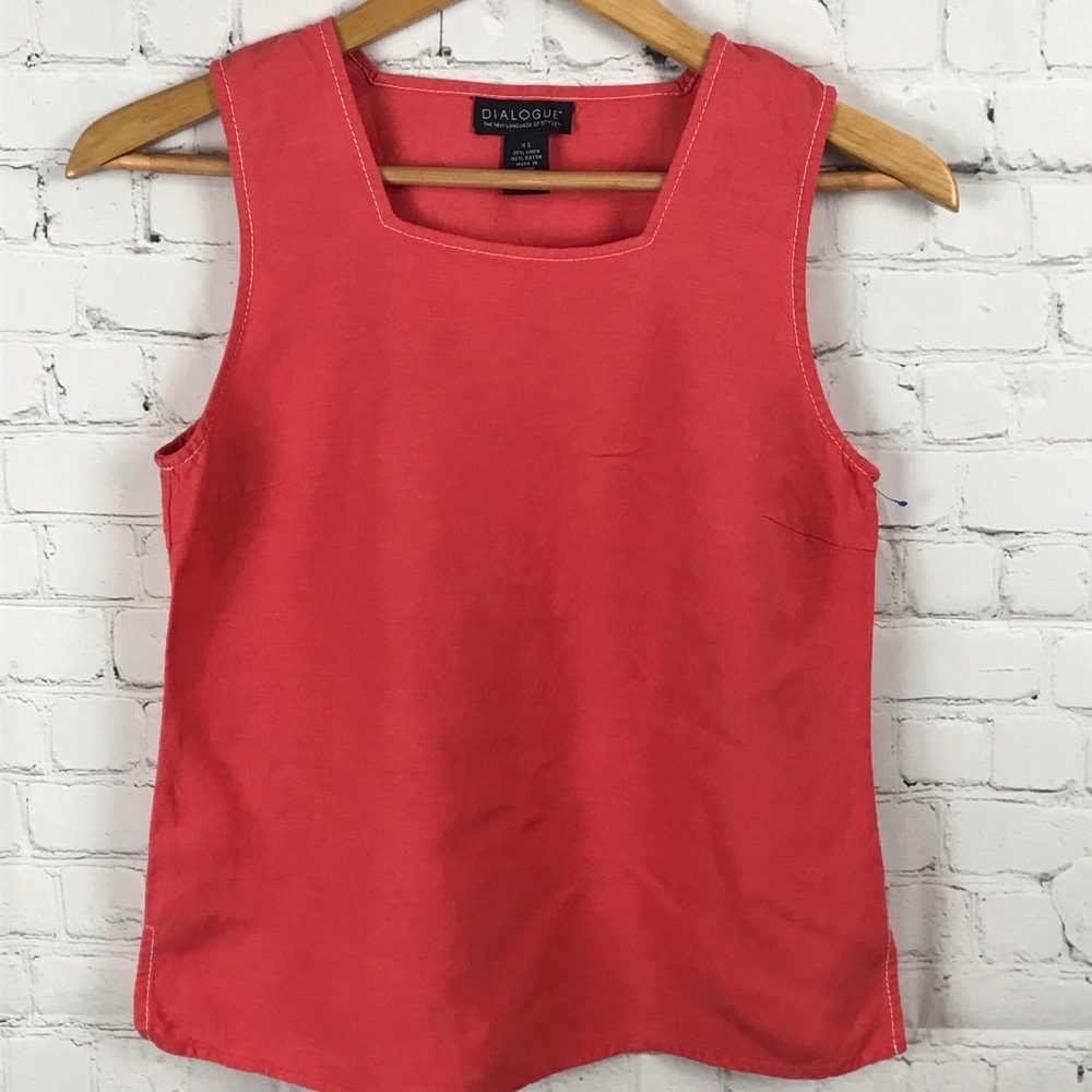 DIALOGUE Linen Tank